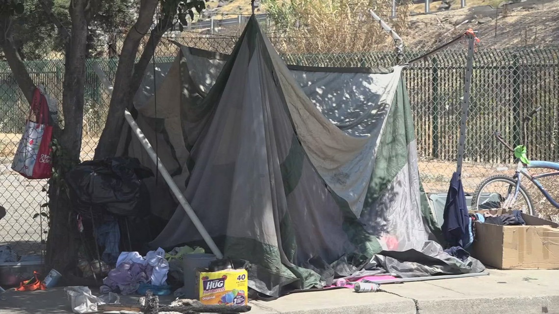 Homeless Californians react to Newsom’s encampment crackdown [Video]