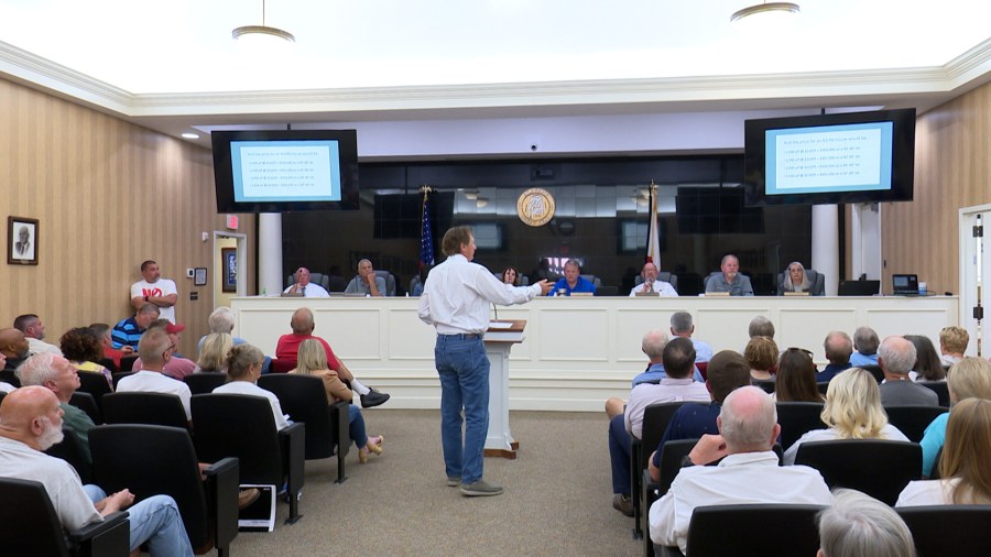 Scottsboro residents voice concerns over neighborhood rezoning proposal [Video]