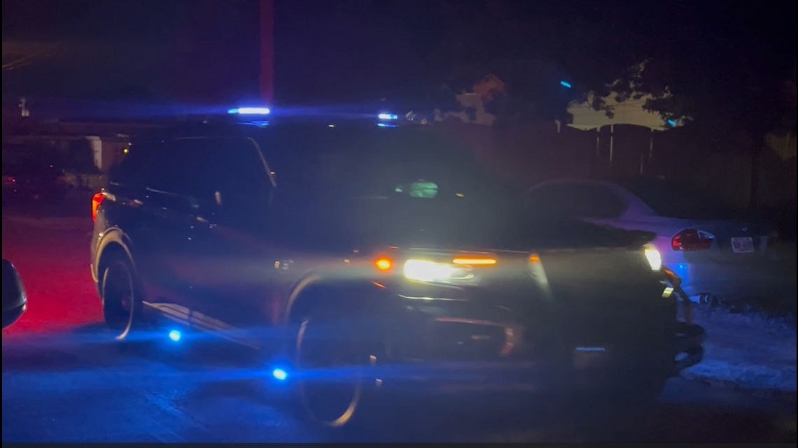 Warner Robins officers on leave after shooting, per department [Video]