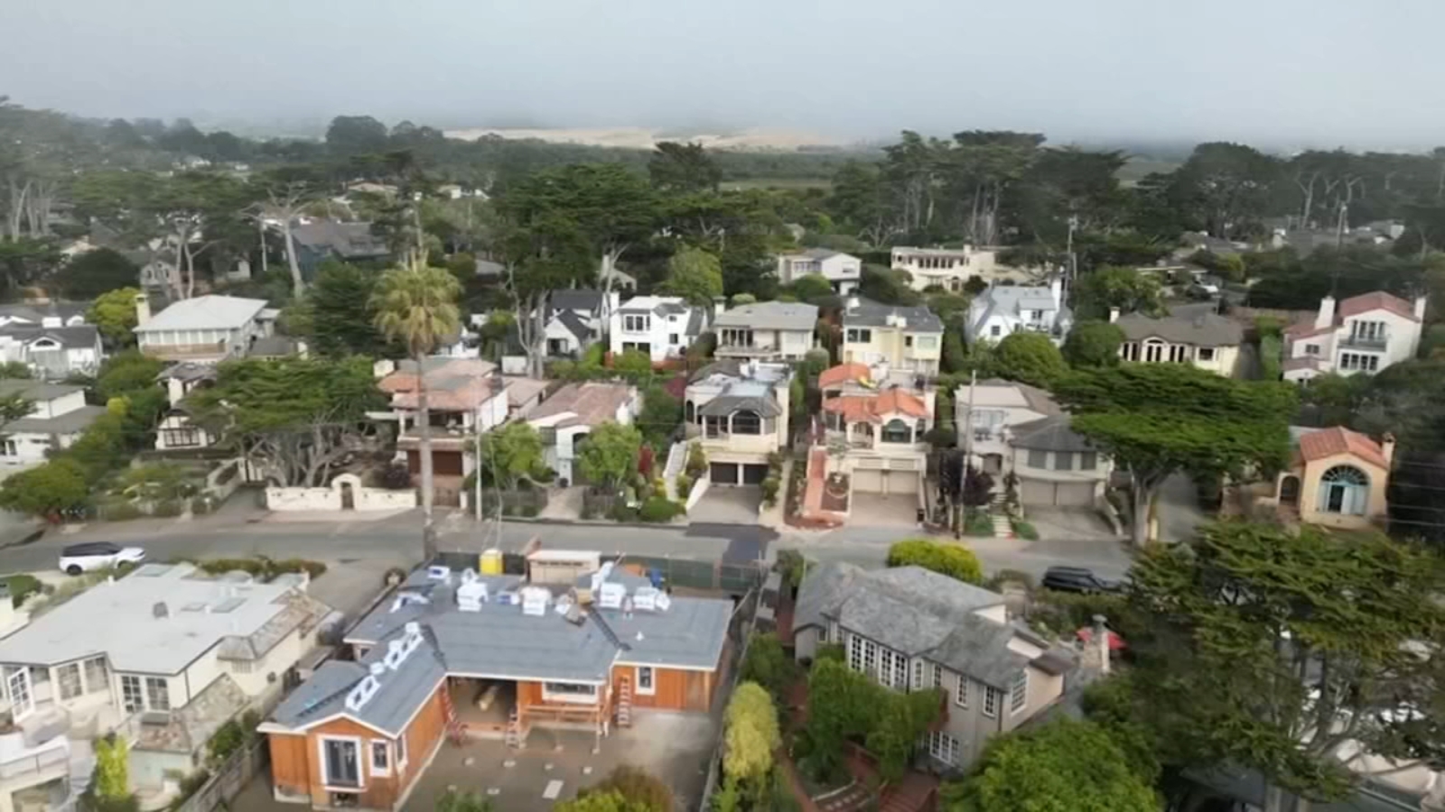 Carmel-by-the Sea could soon be getting street addresses after decades without them: How residents and businesses are reacting [Video]