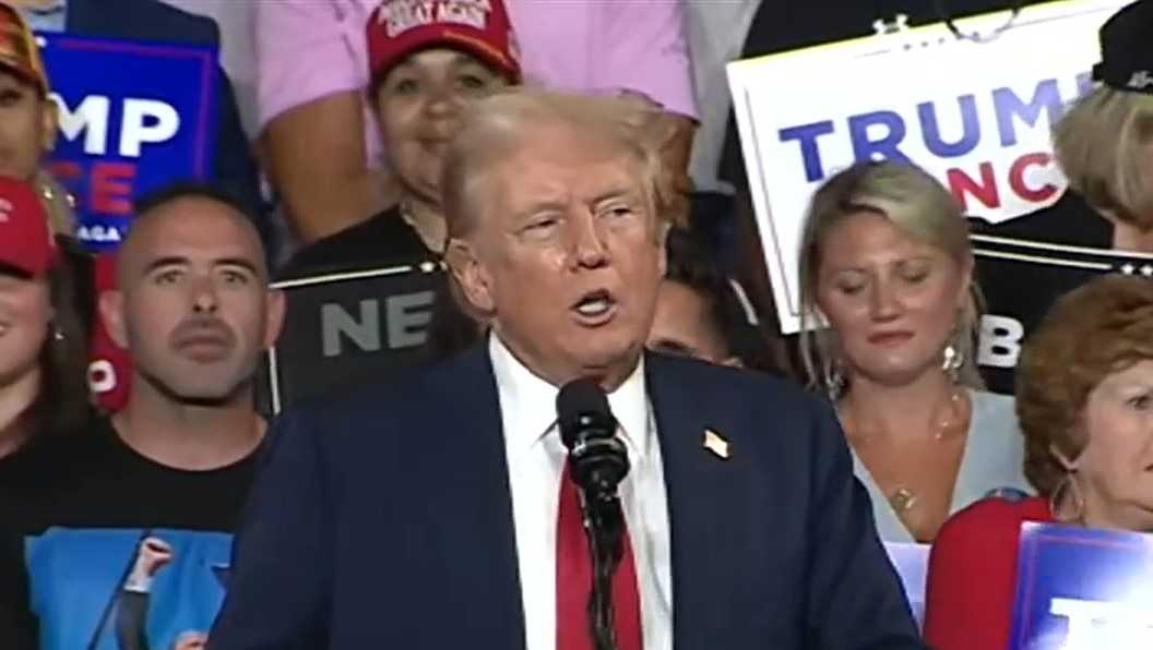 Asheville: Donald Trump event [Video]