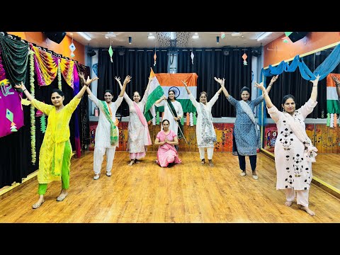 Des Rangila | Independence Day Dance | Fanaa | Patriotic Song | 15th August | Step2Step Dance Studio [Video]