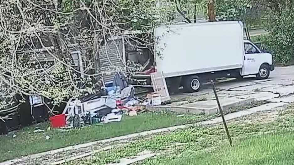 Milwaukee nonprofit busts illegal dumpers [Video]