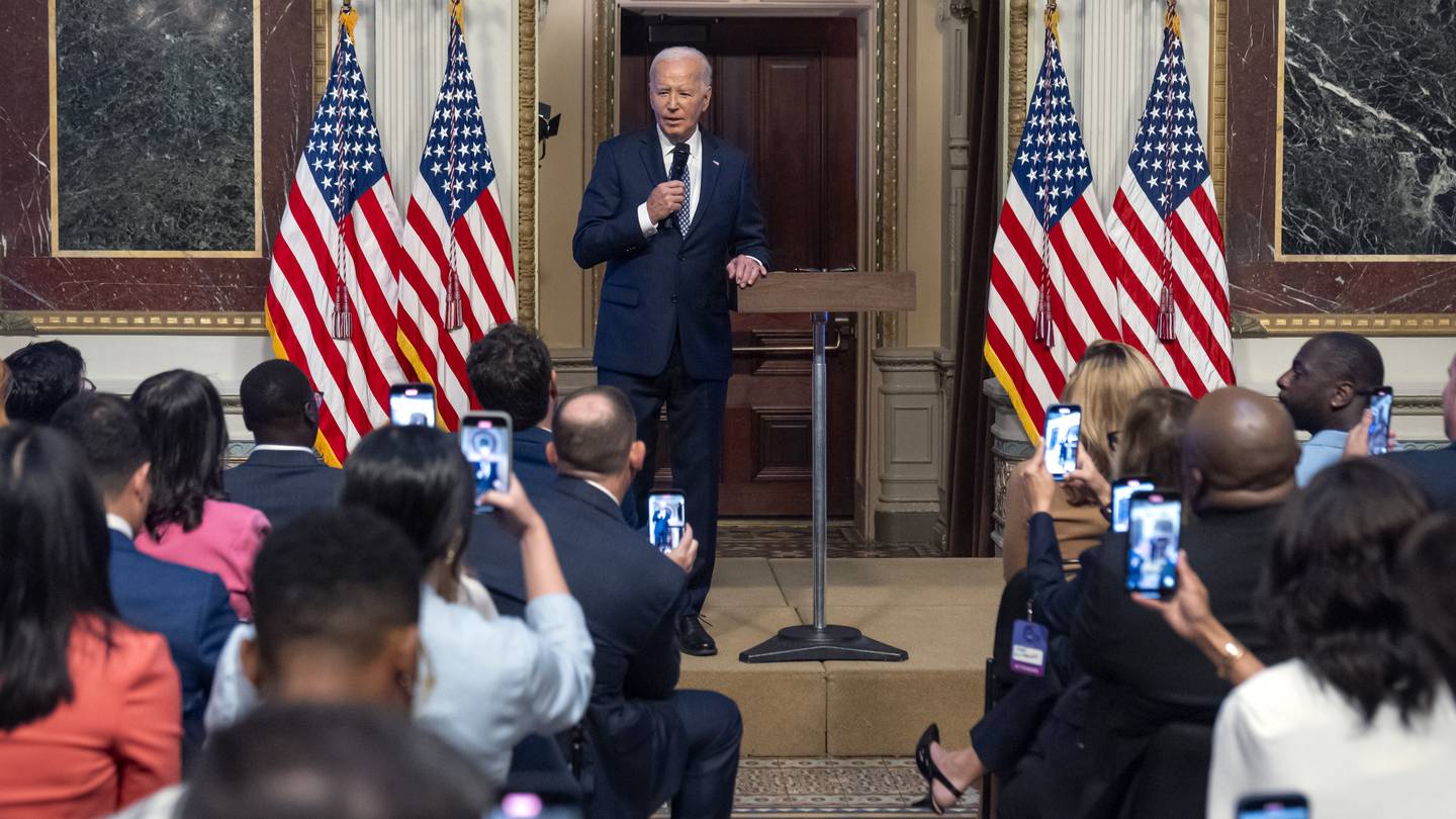 Social media influencers descend on the White House, where Biden calls them the new ‘source of news’  WHIO TV 7 and WHIO Radio [Video]