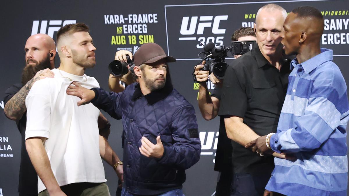 UFC 305: Middleweight champion Dricus du Plessis, Israel Adesanya trade barbs in tense press conference [Video]