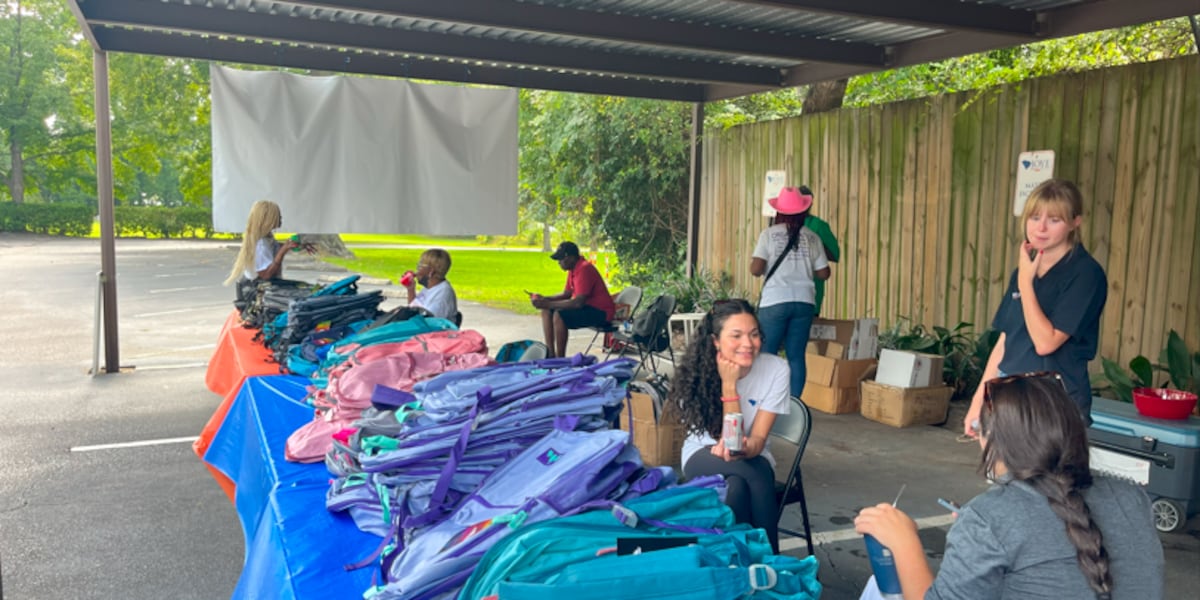 North Charleston law firm gives away 300 backpacks to the community [Video]