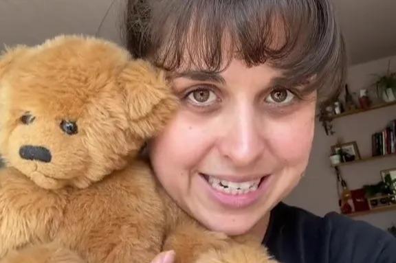 Forget Jellycat, there’s a new bear in town! Vinted whizz shares label to look out for after selling a 50p teddy for 20 [Video]