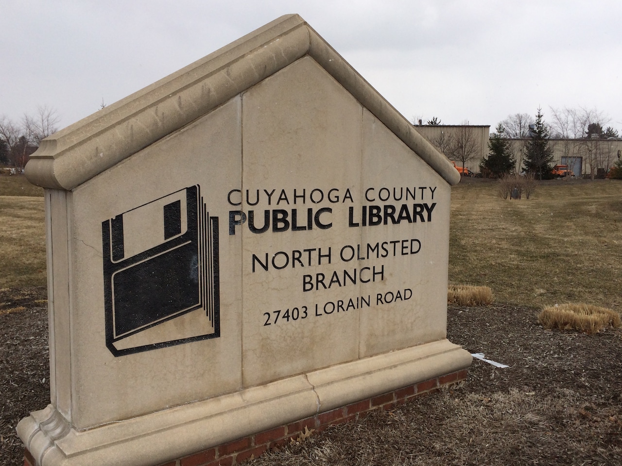 Cuyahoga County Public Librarys free Baby Club program boosts child development through play [Video]