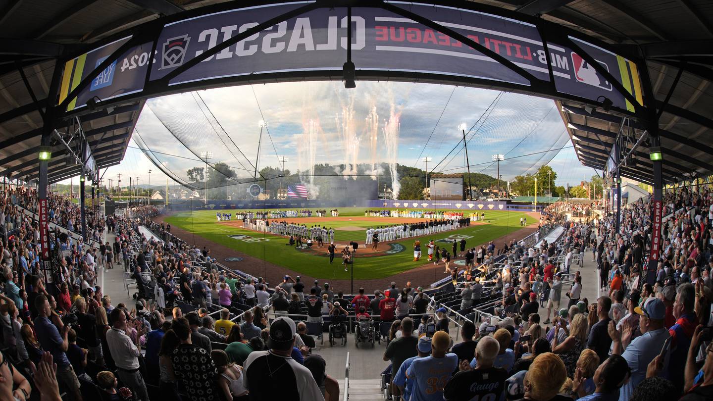 Meadows wins it in 10th as Tigers edge Yankees 3-2 in MLB Little League Classic  WSOC TV [Video]