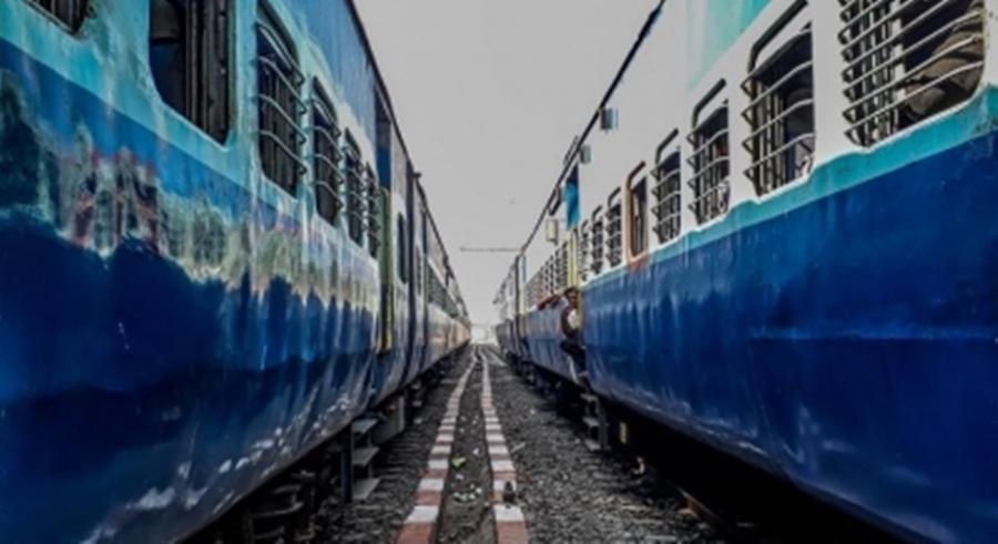 Indian Railways Unveils Advanced Water Level Monitoring System; Boosts Passenger Comfort [Video]