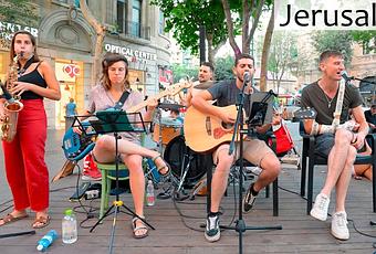 Evening Adventures in Jerusalem! From Lively Streets to Residential Neighborhoods in the City Center (video)