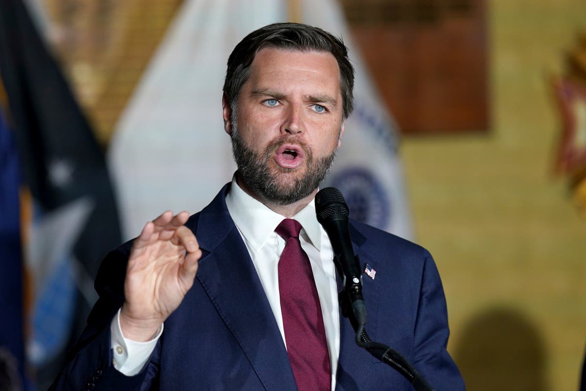 Watch: JD Vance speaks at news conference in battleground state of Wisconsin [Video]