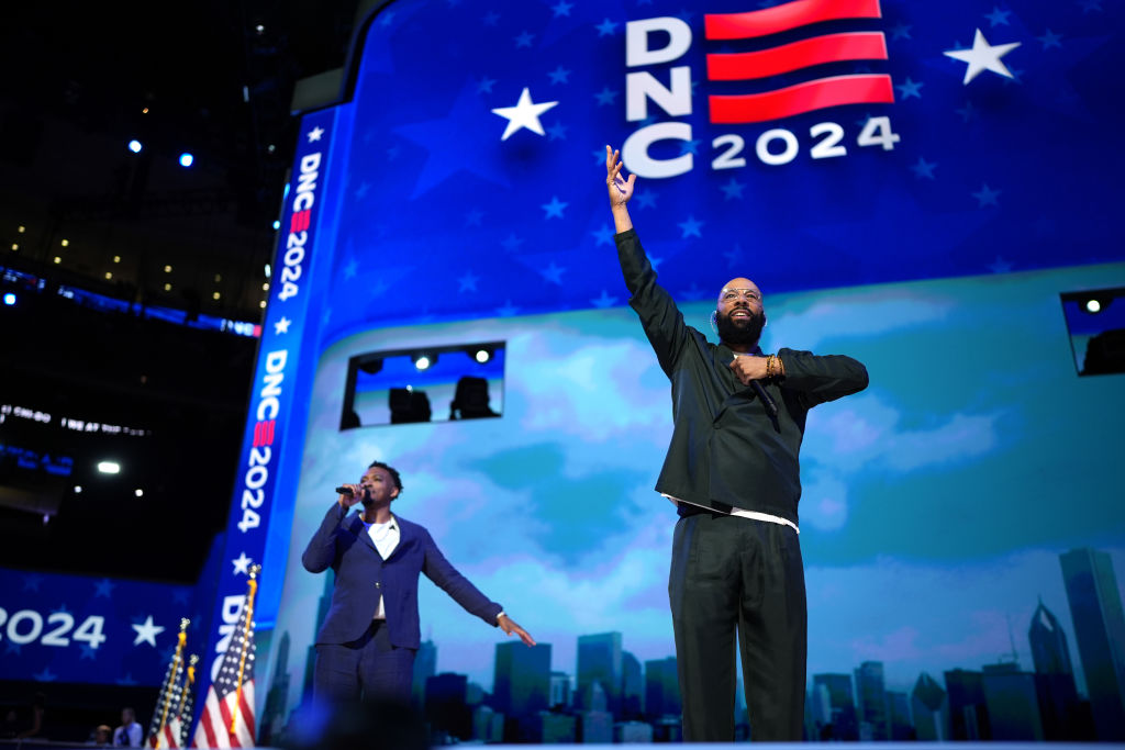 Common & Jonathan McReynolds Performance at 2024 DNC [Video]