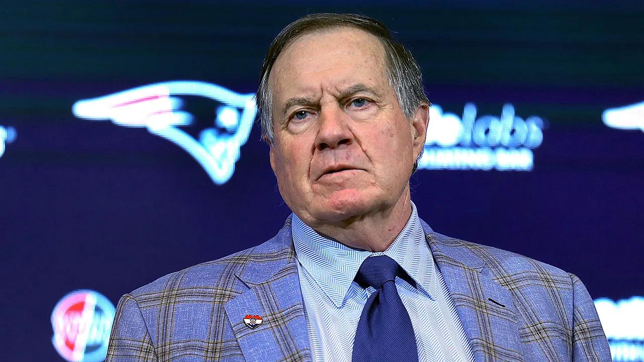 Bill Belichick: Steelers’ offense has ‘bigger’ problems than who will start at quarterback [Video]