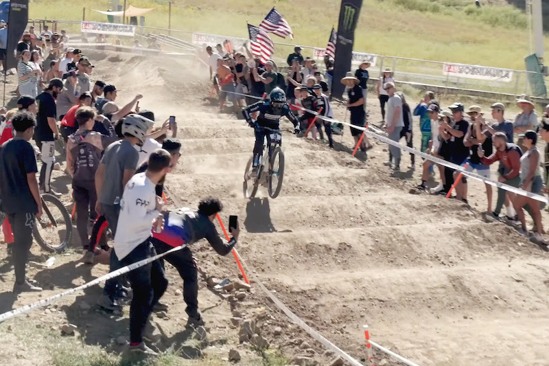 Video: Race Highlights from the Monster Pro Downhill Series Round 3 [Video]