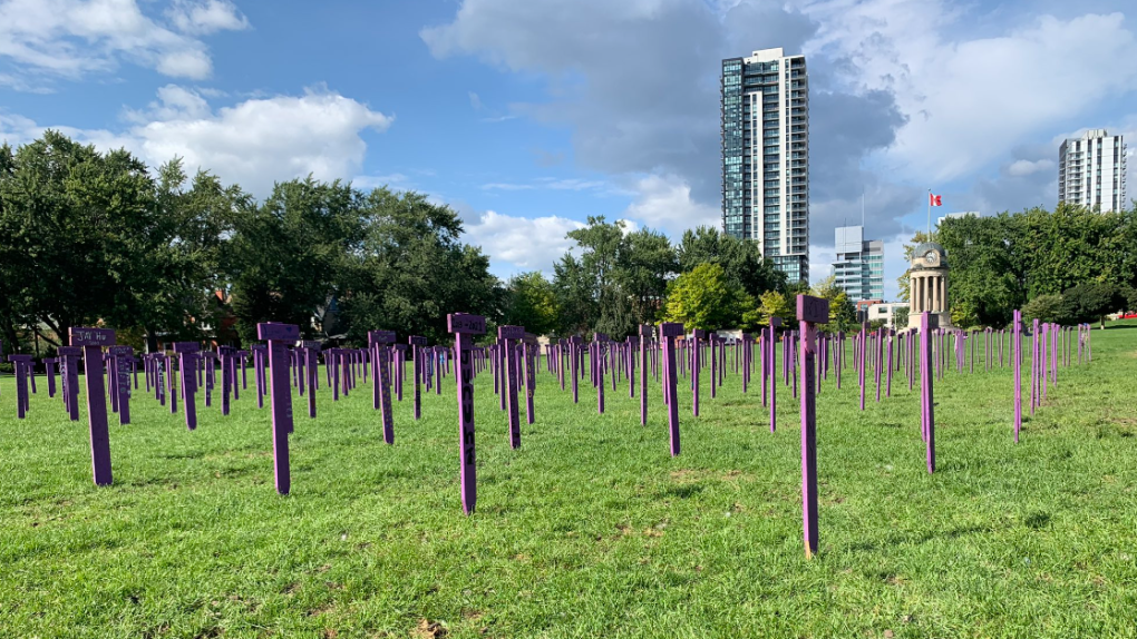 Kitchener gathering honours hundreds of lives lost to overdoses [Video]