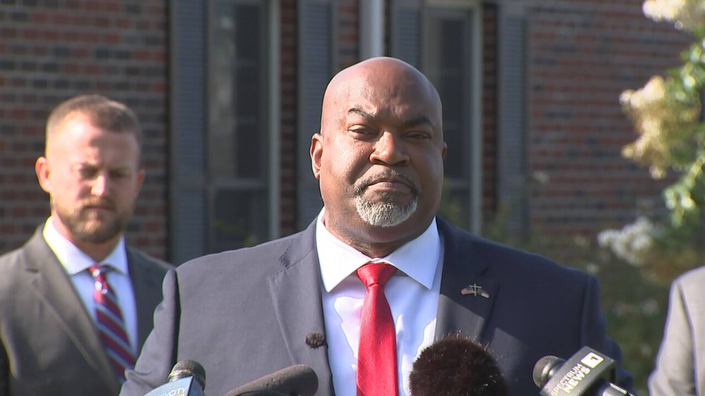 Lt. Gov. Mark Robinson unveils plan for public safety  WSOC TV [Video]