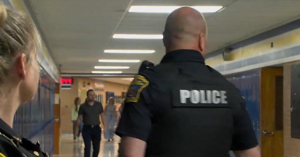 Kearsley Schools faculty practices active shooter training | Education [Video]