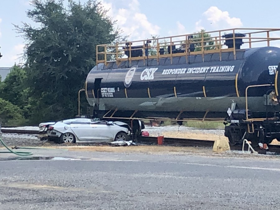 Training exercise tests Baldwin County first responders in hazmat drill [Video]