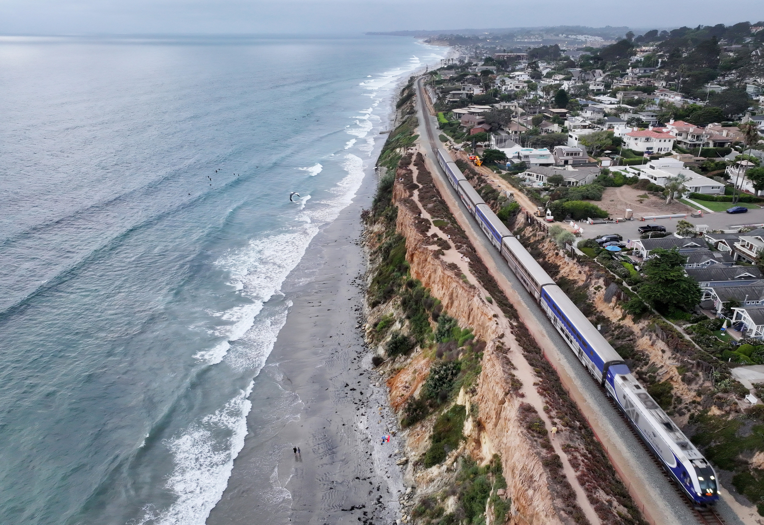 To Protect US Coasts, Scientists Want To Zap the Sea With Electricity [Video]