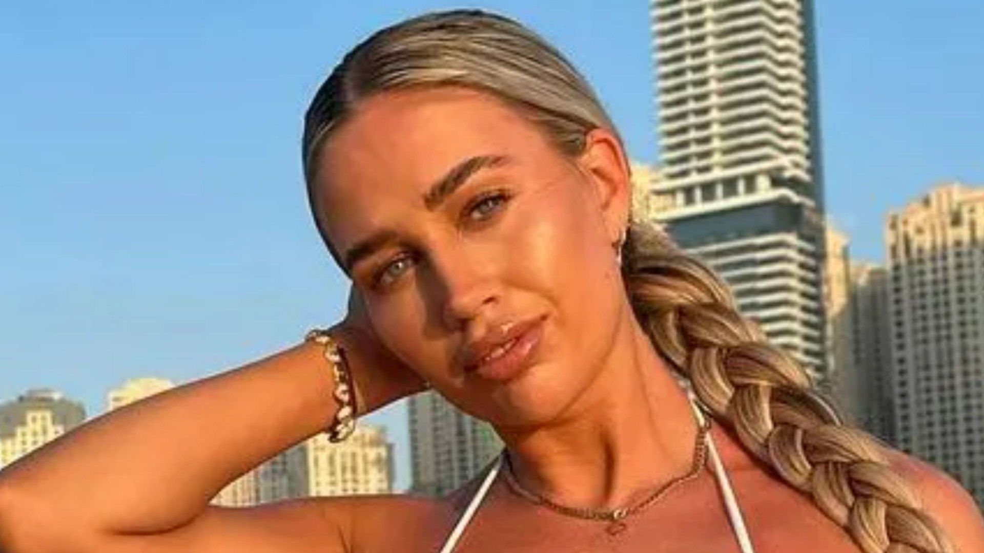 Molly-Mae’s split is ‘karma’, woman blasts as she claims her DJexcheated on her with the Love Island star [Video]