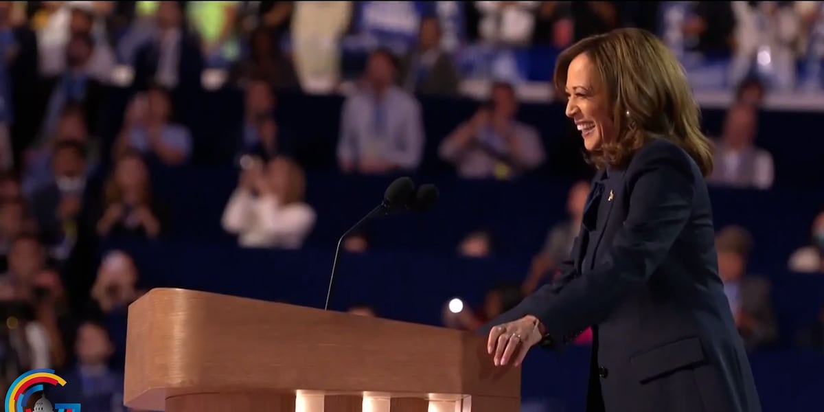 Vice President Harris accepts party nomination in Chicago [Video]