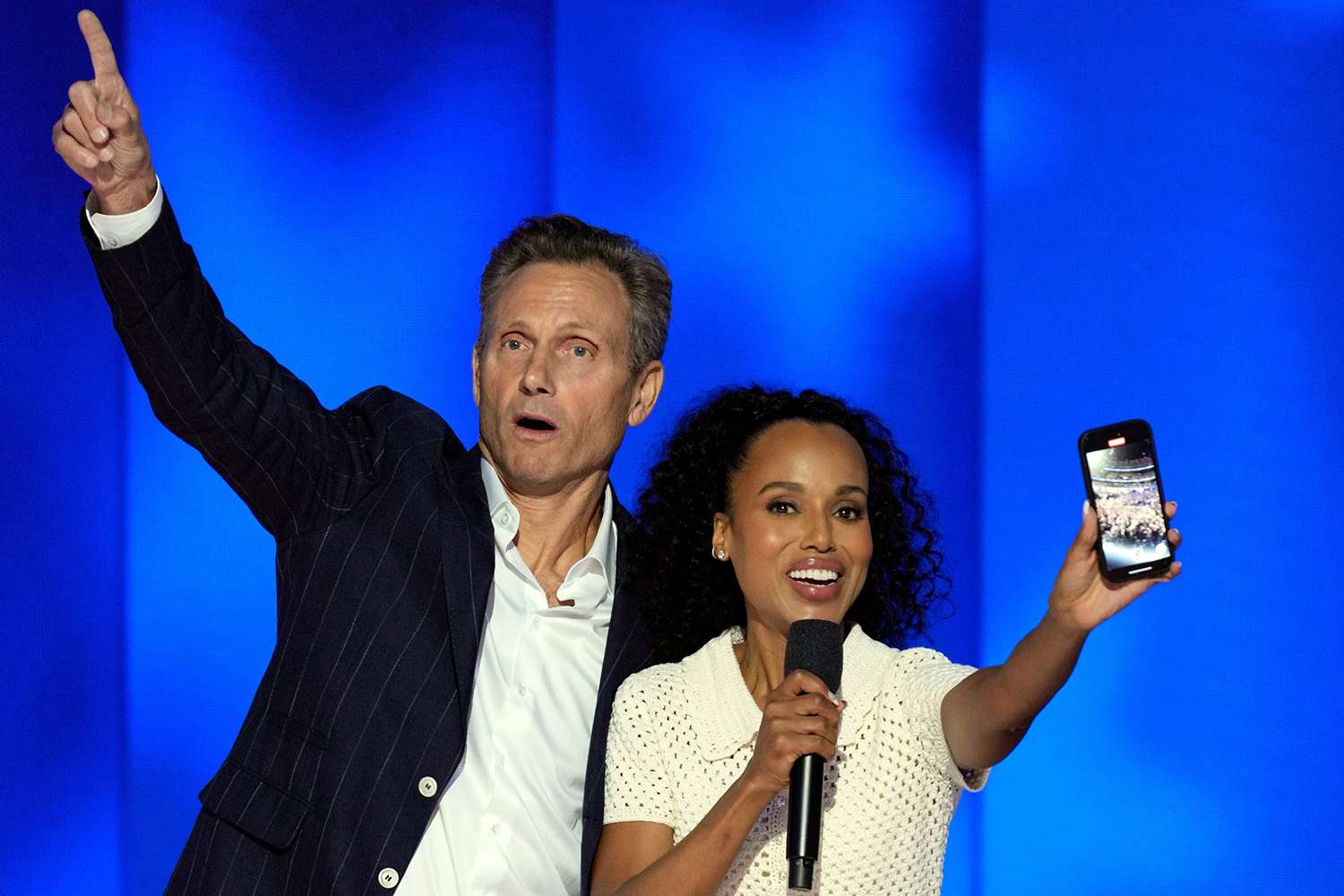 Tony Goldwyn and Kerry Washington Have Surprise DNC ‘Scandal’ Reunion [Video]