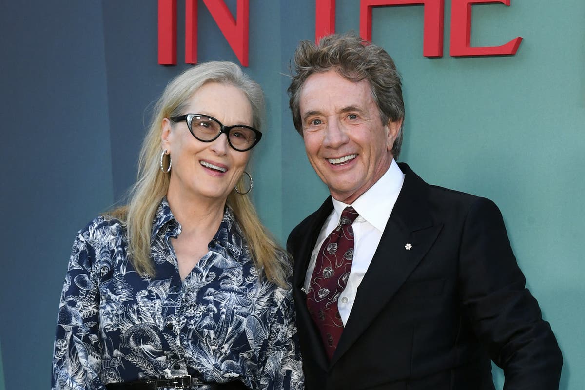 Meryl Streep and Martin Short hold hands at Only Murders season 4 premiere after shutting down romance rumours [Video]