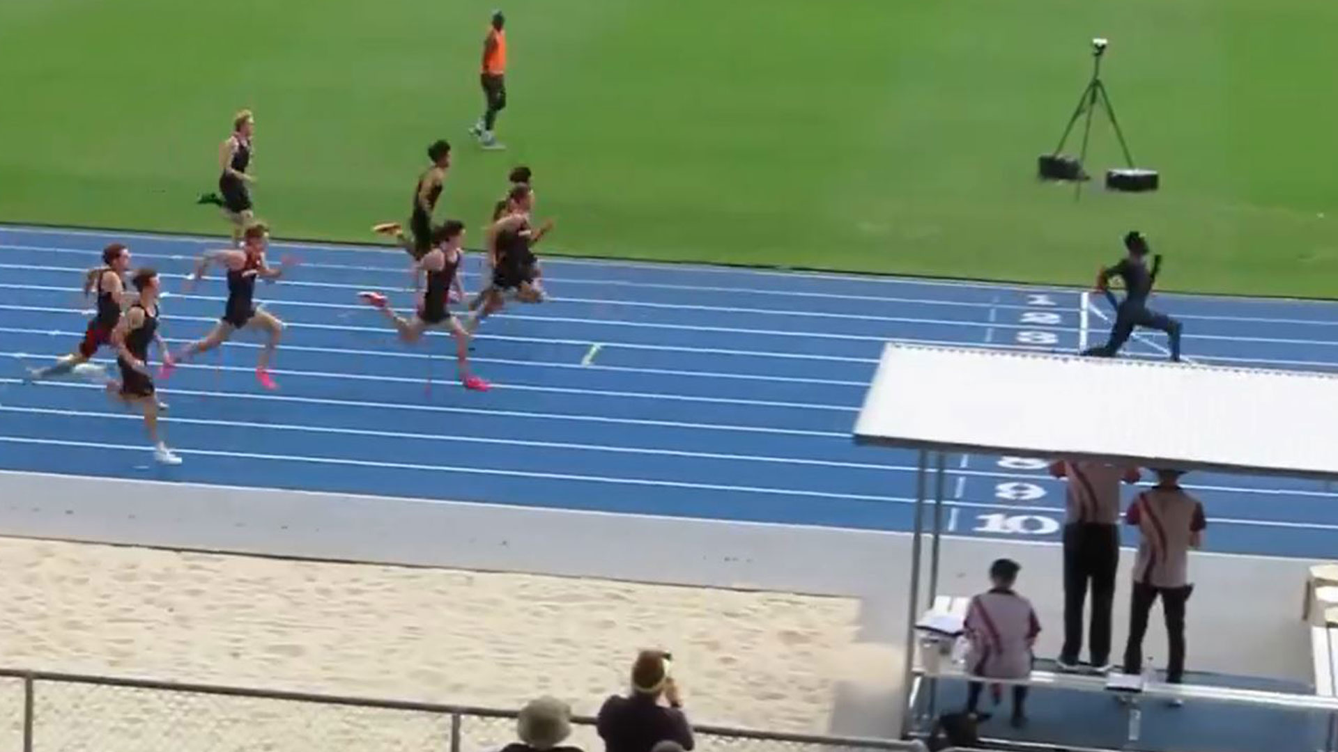 Watch ‘ridiculous’ moment 16-year-old sprint sensation Gout Gout runs 100m in 10.2secs after ‘turning into Forest Gump’ [Video]