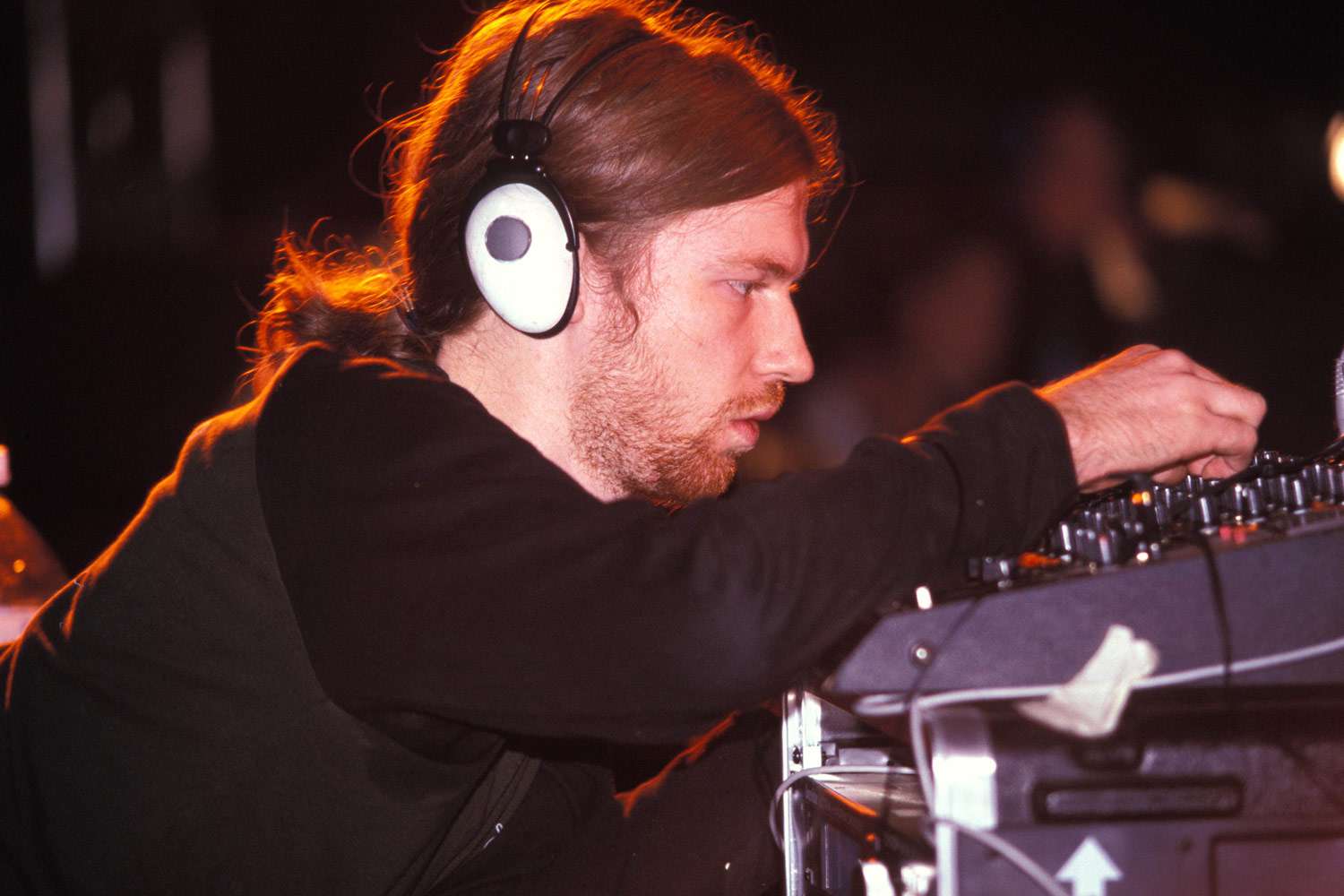 Techno Icon Aphex Twin Served as the Most Unexpected Wedding DJ [Video]