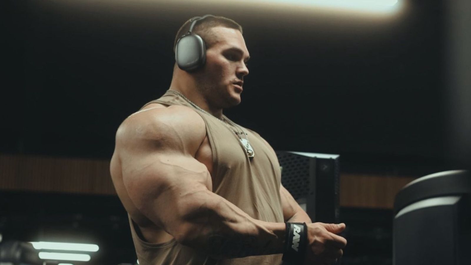 Nick Walker to the Bodybuilding Community: “Keep Counting Me Out” [Video]