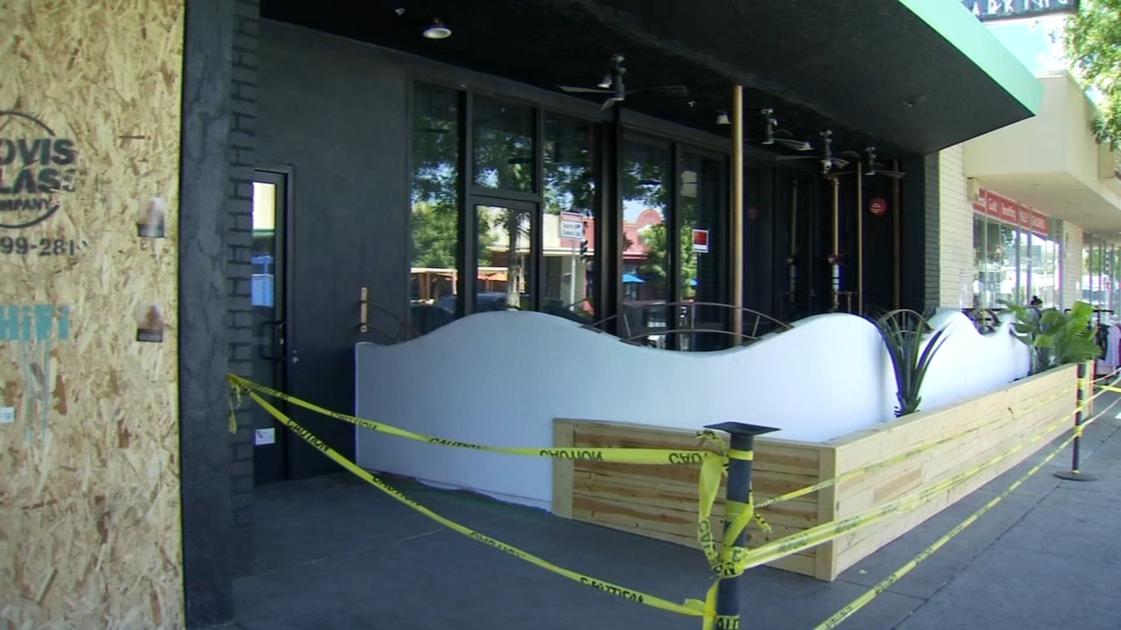 Work underway for new nightclub in Fresno’s Tower District [Video]