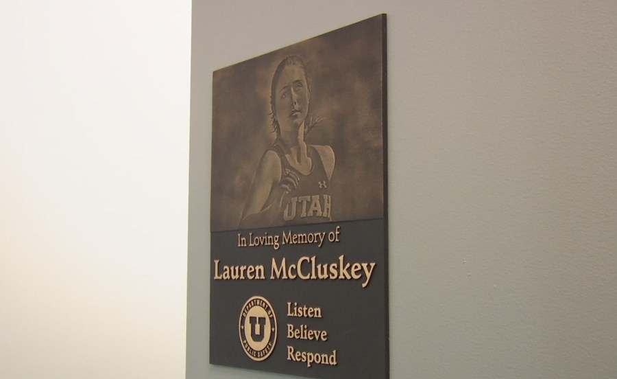 U of U honors Lauren McCluskey with memorial, reminding officers to trust victims [Video]