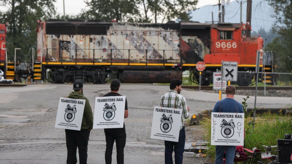 Teamsters say they will comply with arbitration order in rail strike, ‘but fight is just beginning’ [Video]