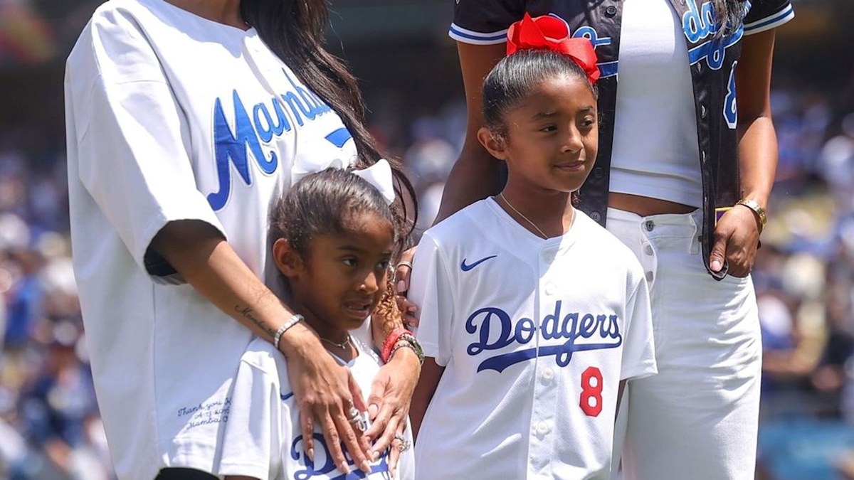 Kobe Bryant’s daughter Bianka, 7, honors her late dad in the sweetest way possible [Video]