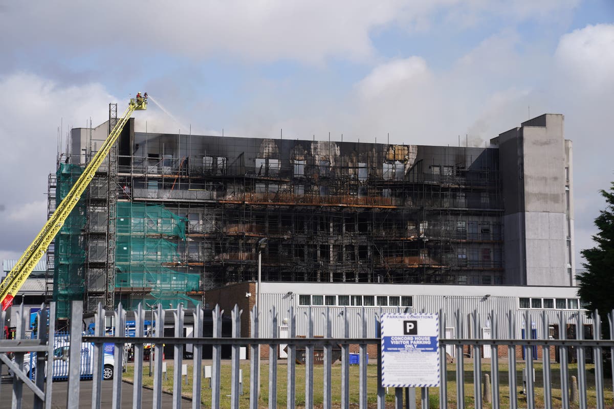 Angela Rayner warned she must end national scandal of unsafe buildings after Dagenham inferno [Video]