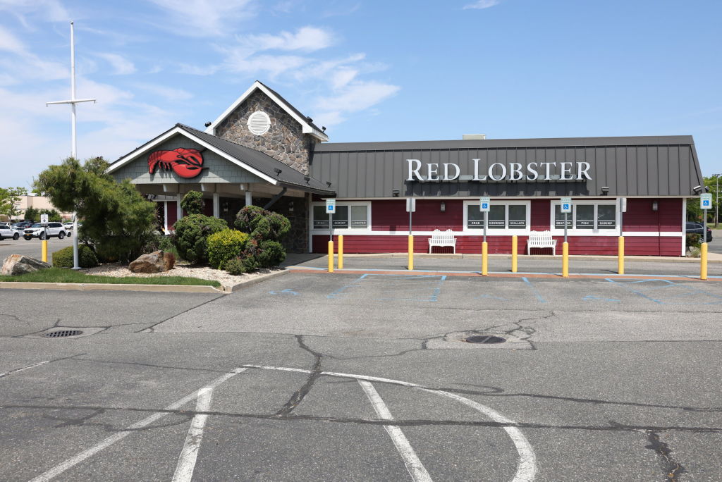 Red Lobster to Close Additional Restaurants in NC and SC [Video]