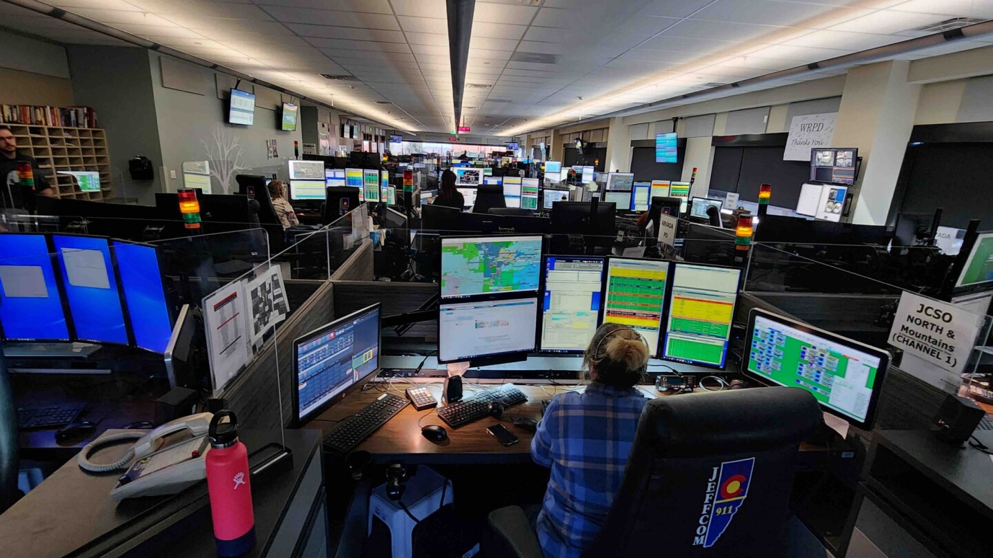 Colo. county adds AI to reduce 911 wait times [Video]