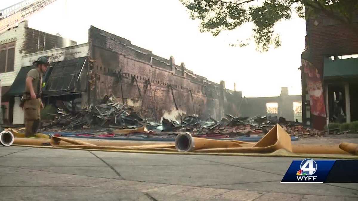 4 businesses lost in fire [Video]