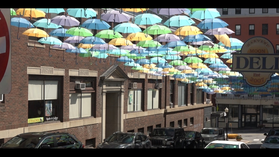 Umbrella Sky Project returns to Bangor, Maine [Video]