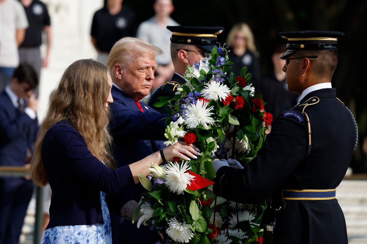 Democrats pressing Arlington National Cemetery to release log report into Trump photo-op scandal [Video]