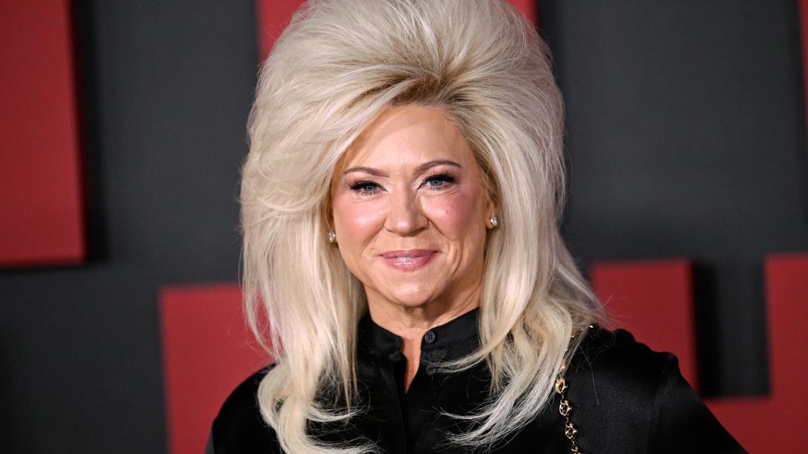 ‘Long Island Medium’ bringing live show to Louisville Palace [Video]