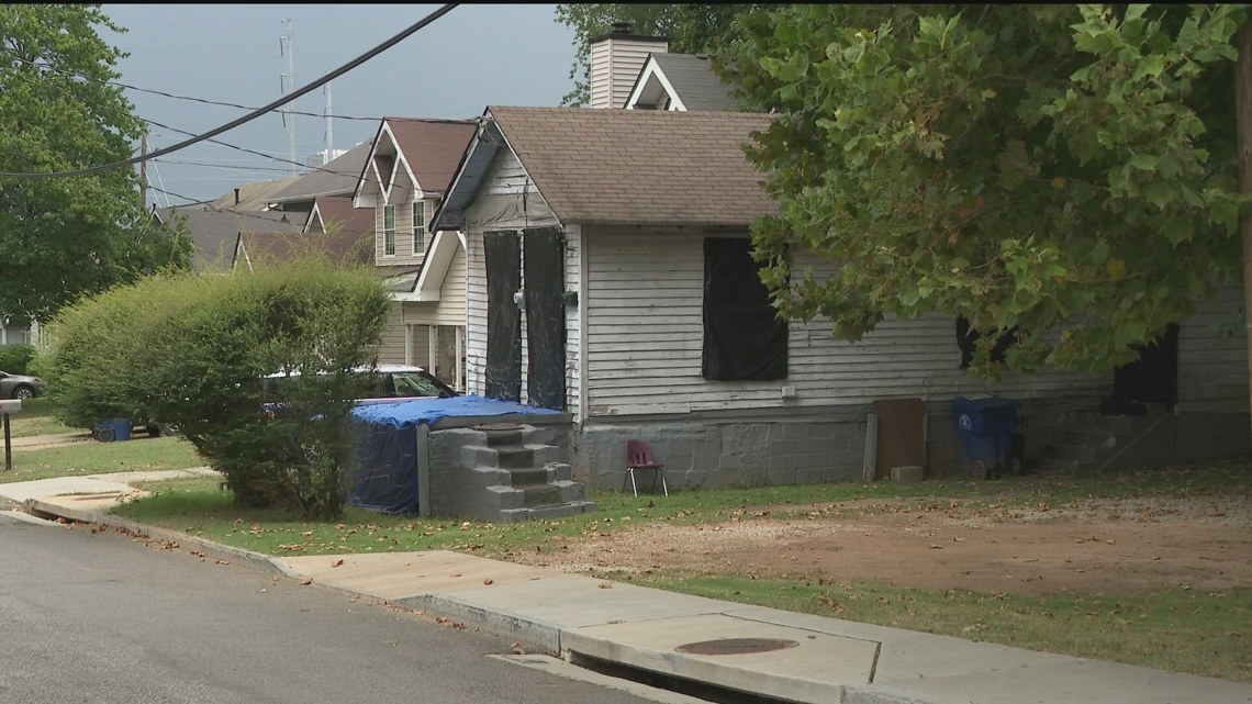 Atlanta City Council how to address blighted areas [Video]