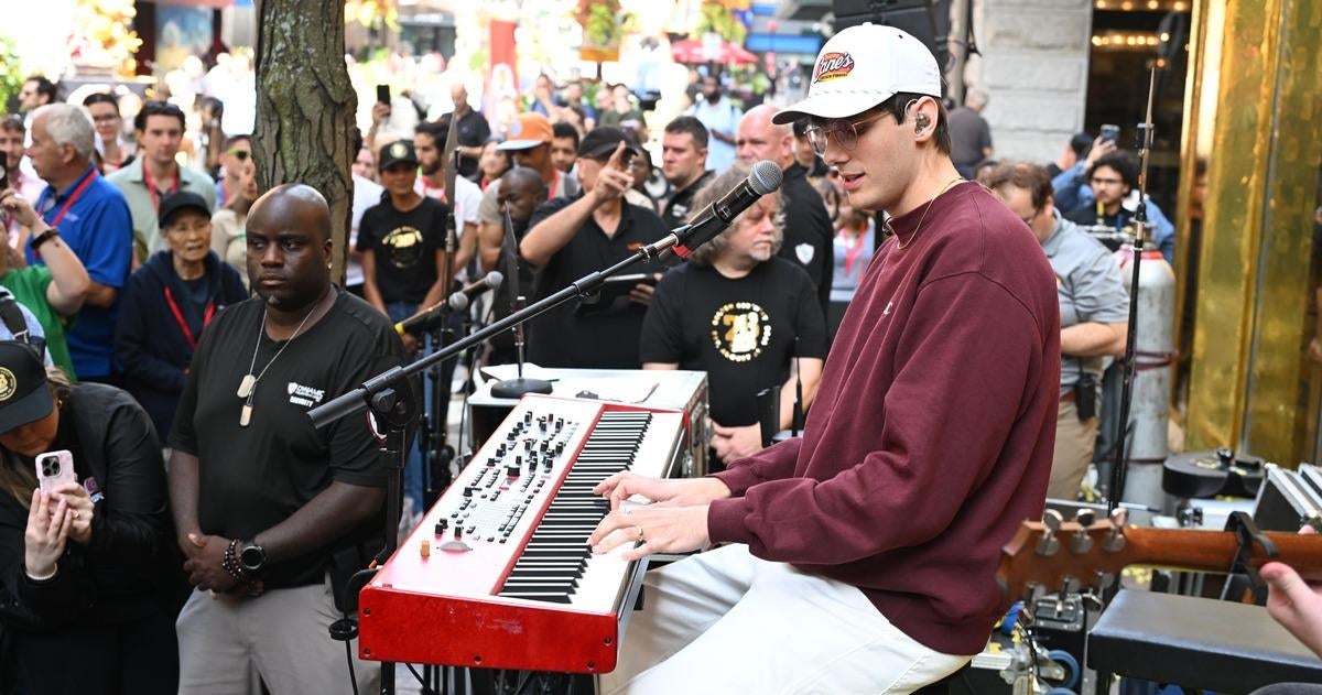 ‘Golden Hour’ Singer JVKE Says Performing at Raising Cane’s Golden Birthday Celebration Is a ‘Full Circle Moment’ [Video]