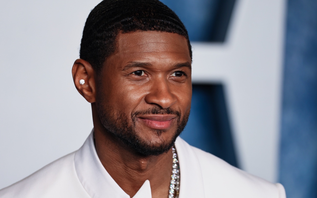 Usher Opens His First Dave’s Hot Chicken In Atlanta [Video]