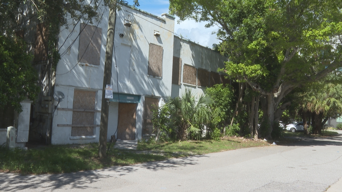 Sarasota residents plan rally to save historic Colson Hotel [Video]