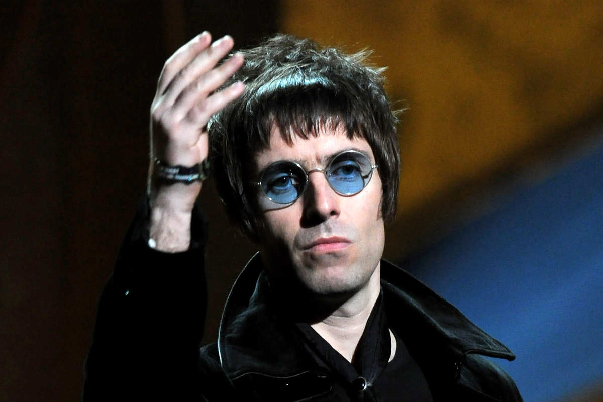 Oasis reunion tour: Liam Gallagher rages at Noel over 350 ticket prices in resurfaced tweet [Video]