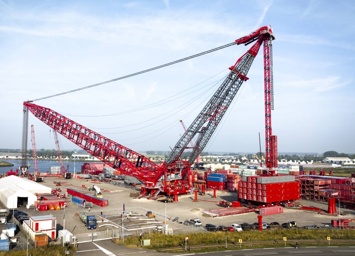 Mammoth Crane Revolutionises Heavy Lifting in Energy and Infrastructure [Video]