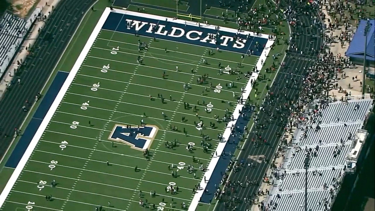 Georgia high school where deadly shooting happened gets wave of emotional responses from football rivals [Video]