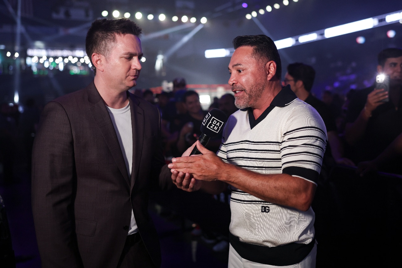 De La Hoya Slams Canelo Vs. Berlanga: “Robbery At This Point” [Video]